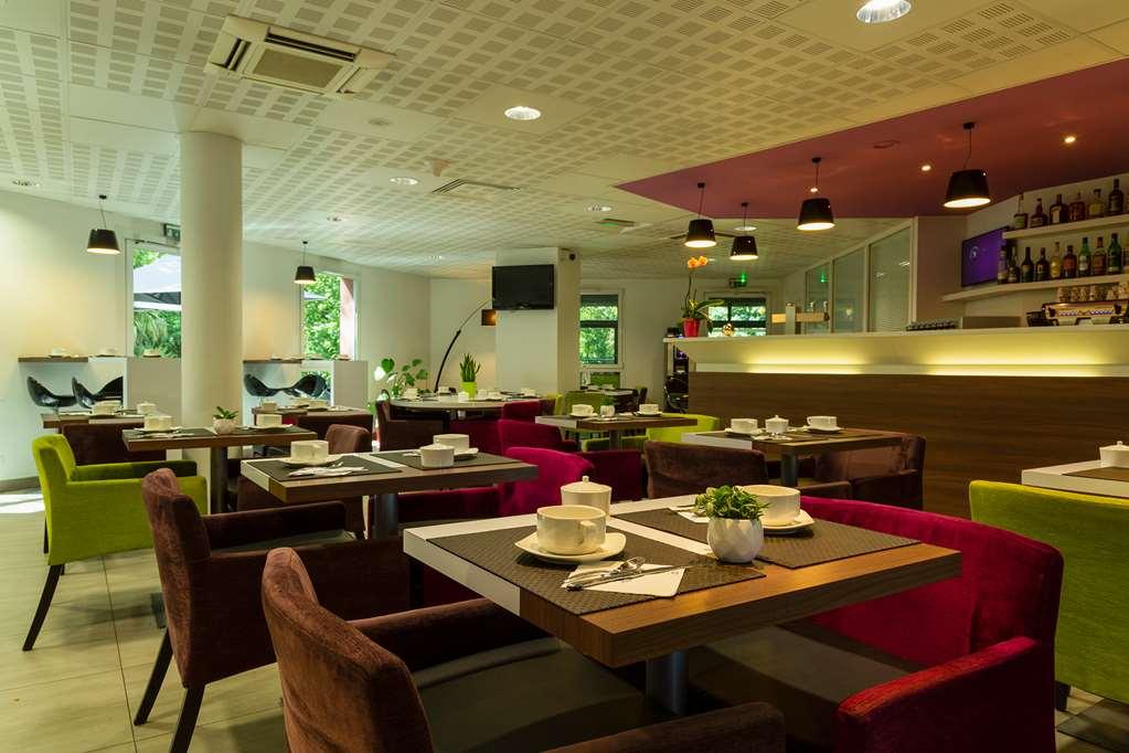 The Originals Boutique Hotel Restaurant Saint James, Montaigu-Vendee Wyposażenia zdjęcie