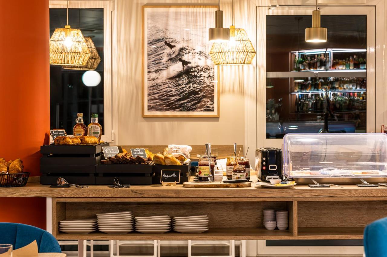 The Originals Boutique Hotel Restaurant Saint James, Montaigu-Vendee Zewnętrze zdjęcie