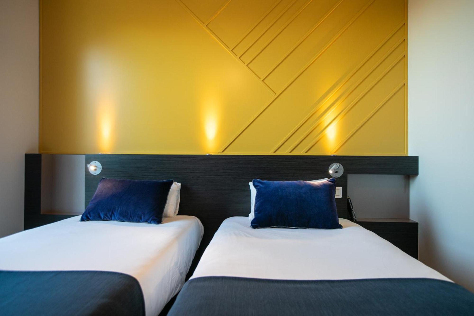 The Originals Boutique Hotel Restaurant Saint James, Montaigu-Vendee Zewnętrze zdjęcie